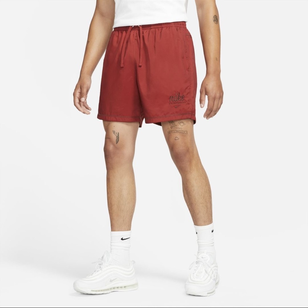 Nike Sportswear Men's Woven Flow Shorts In Dark Cayenne